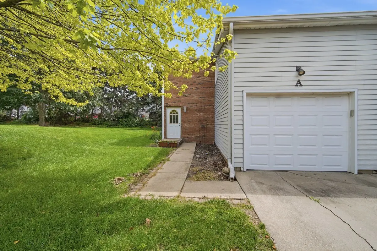 1532 Hunt Drive #A, Normal, IL 61761 - #1