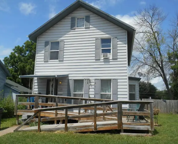 1126 E 13th Street, Davenport, IA 52803