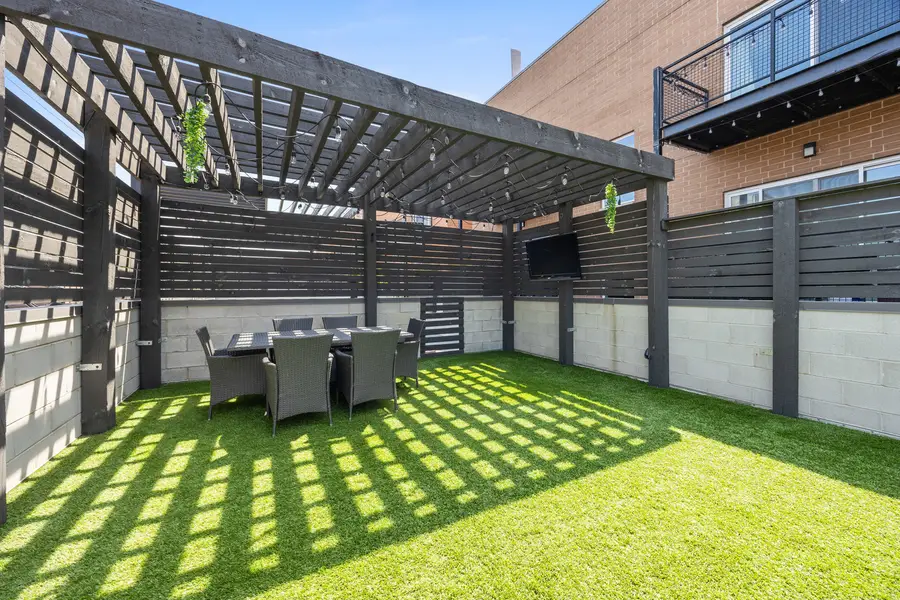 2743 N Ashland Avenue #1N, Chicago, IL 60614 - #2
