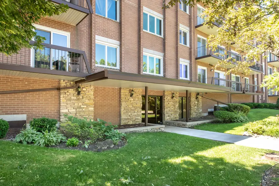 8101 W Courte Drive #204, Niles, IL 60714 - #2