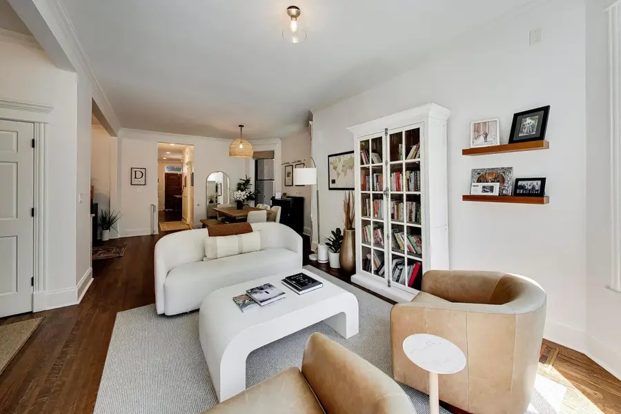3729 N Magnolia Avenue #1, Chicago, IL 60613 - #3