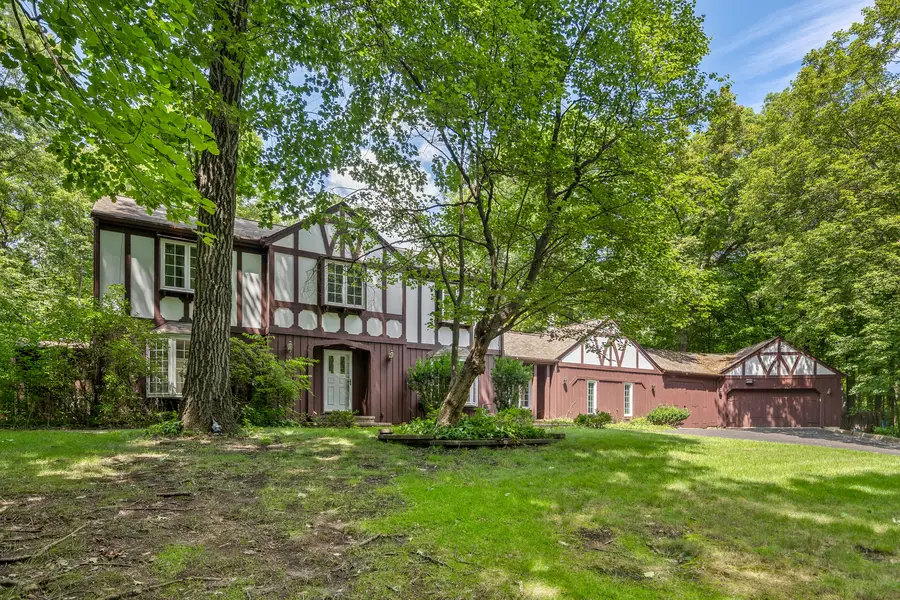 34W398 Country Club Road, Wayne, IL 60184 - #2