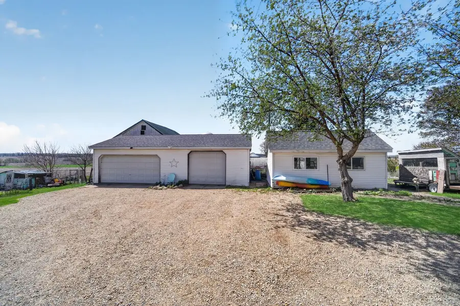 13730 Center Road, Durand, IL 61024 - #2