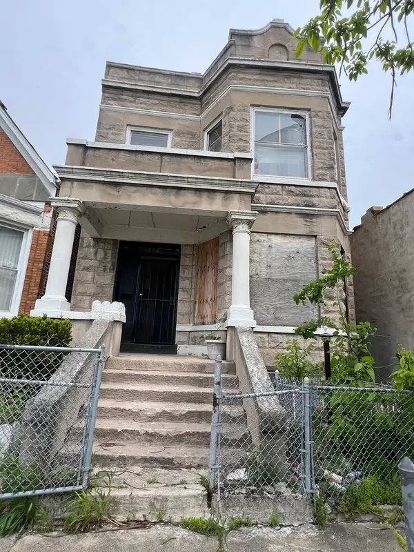 4004 W Van Buren Street, Chicago, IL 60624