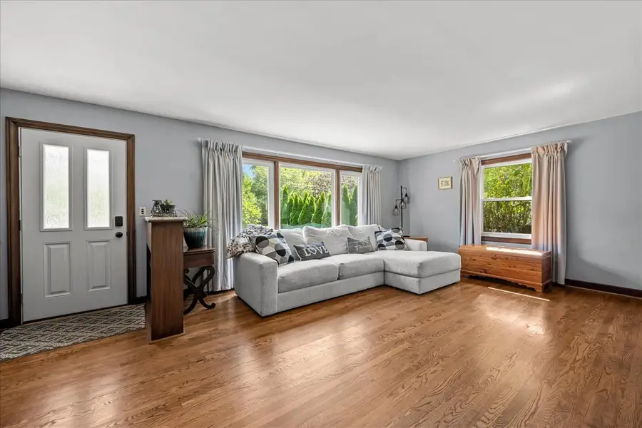 2714 Fort Sheridan Avenue, Highland Park, IL 60035 - #3