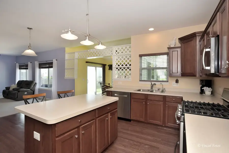 3283 Pinewood Drive, Yorkville, IL 60560 - #2