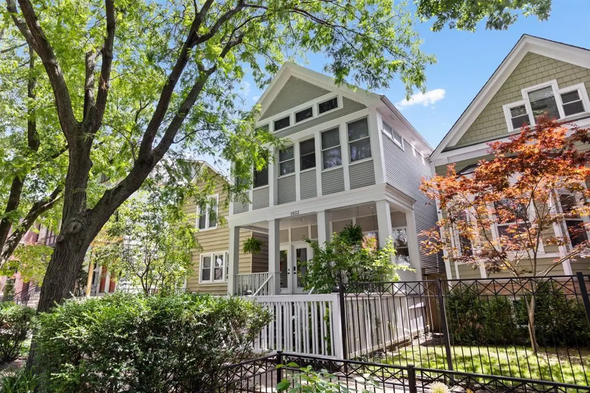 1933 W School Street, Chicago, IL 60657 - #1