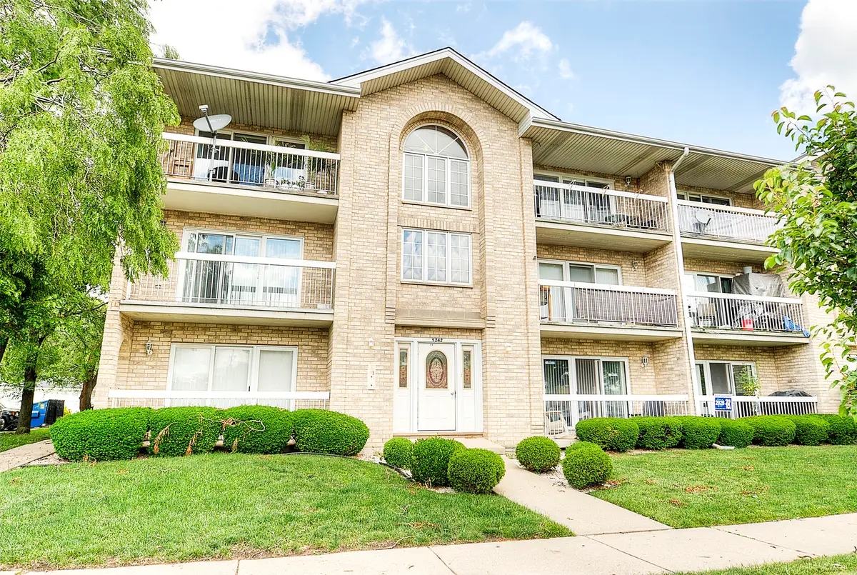 5242 W 79th Street #2D, Burbank, IL 60459 - #1