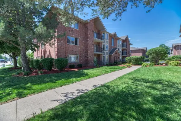 9420 S Melvina Avenue #2NW, Oak Lawn, IL 60453