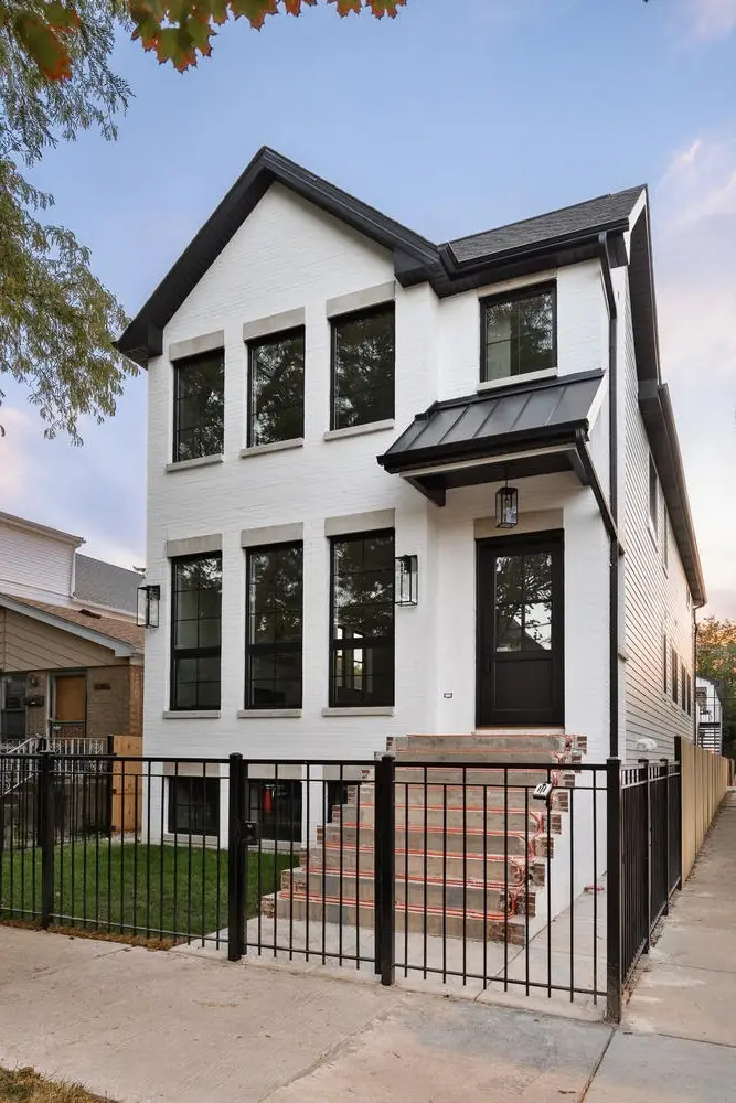 2714 N Magnolia Avenue, Chicago, IL 60614 - #1