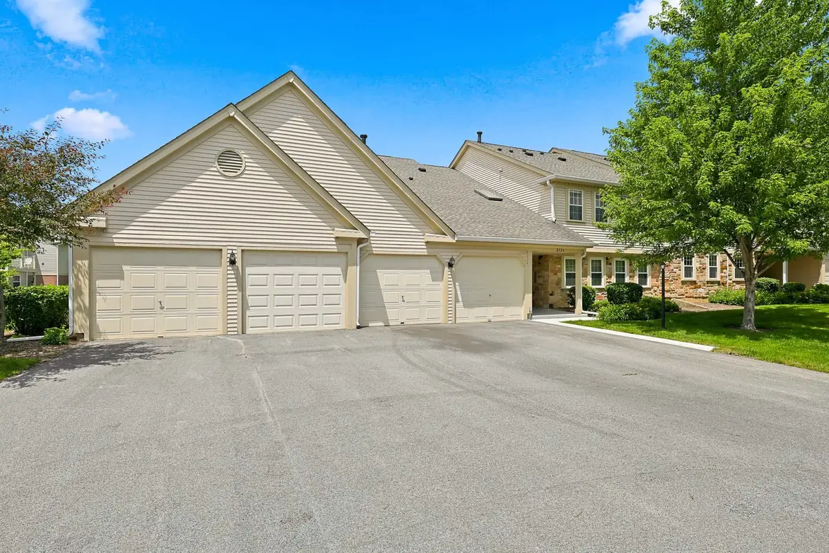2326 Knollwood Court #W2, Schaumburg, IL 60194 - #1