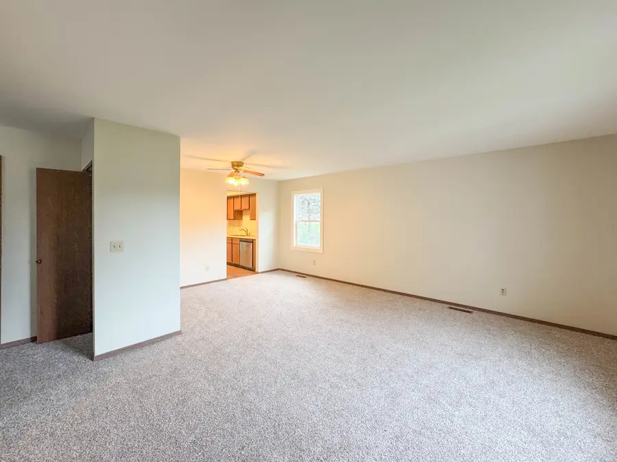 2137 Ivy Court, Champaign, IL 61821 - #2