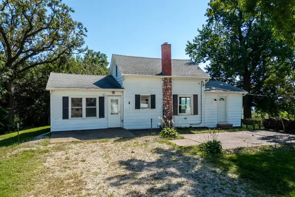 27990 235th Street, Leclaire, IA 52753