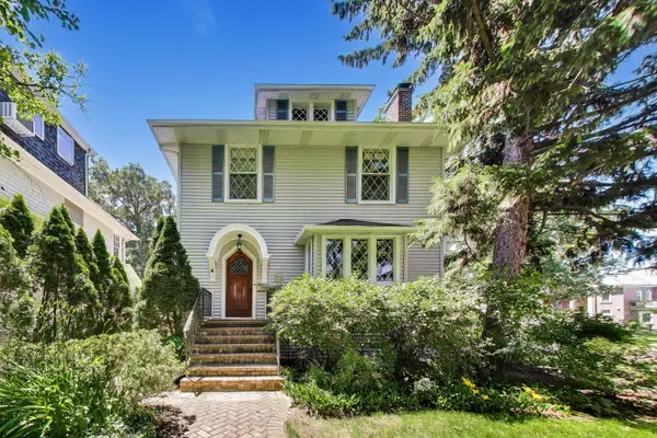 1110 Elm Street, Winnetka, IL 60093