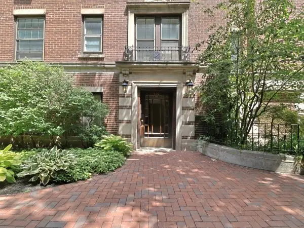 410 Ridge Avenue #23-2, Evanston, IL 60202