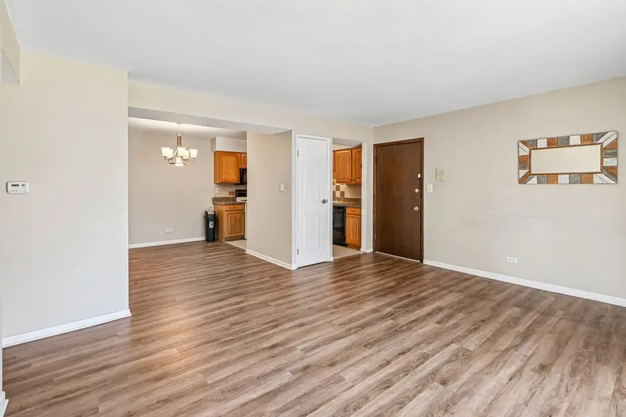 4833 W 109th Street #201, Oak Lawn, IL 60453 - #3