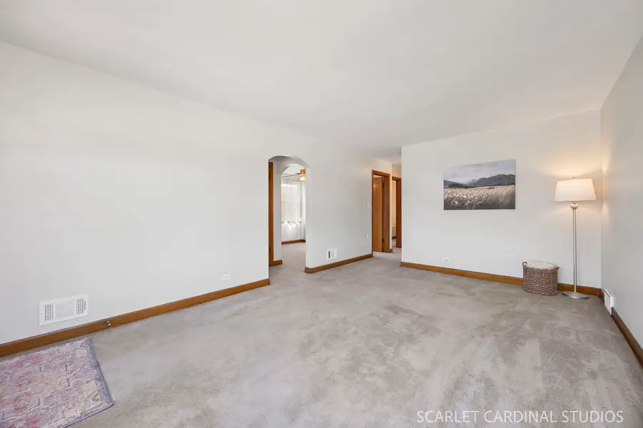 2216 S 11th Avenue, North Riverside, IL 60546 - #2