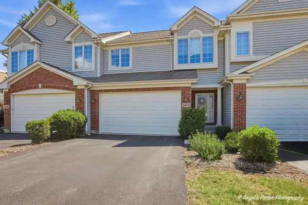 1376 Prairie View Parkway, Cary, IL 60013