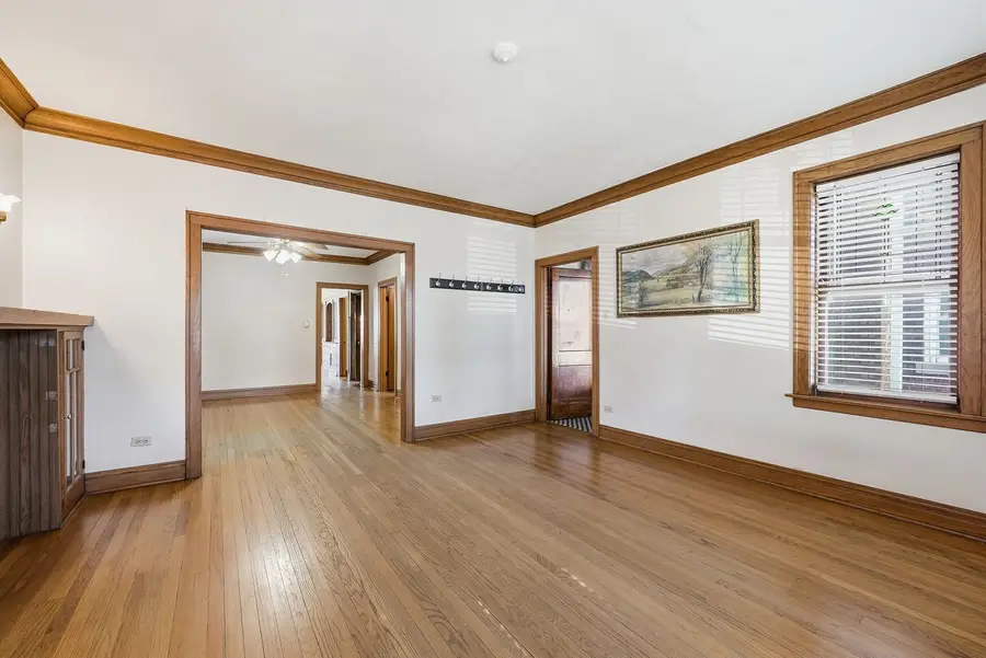 6514 S Kedvale Avenue, Chicago, IL 60629 - #3
