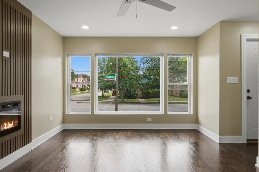 258 E 107th Street, Chicago, IL 60628 - #3