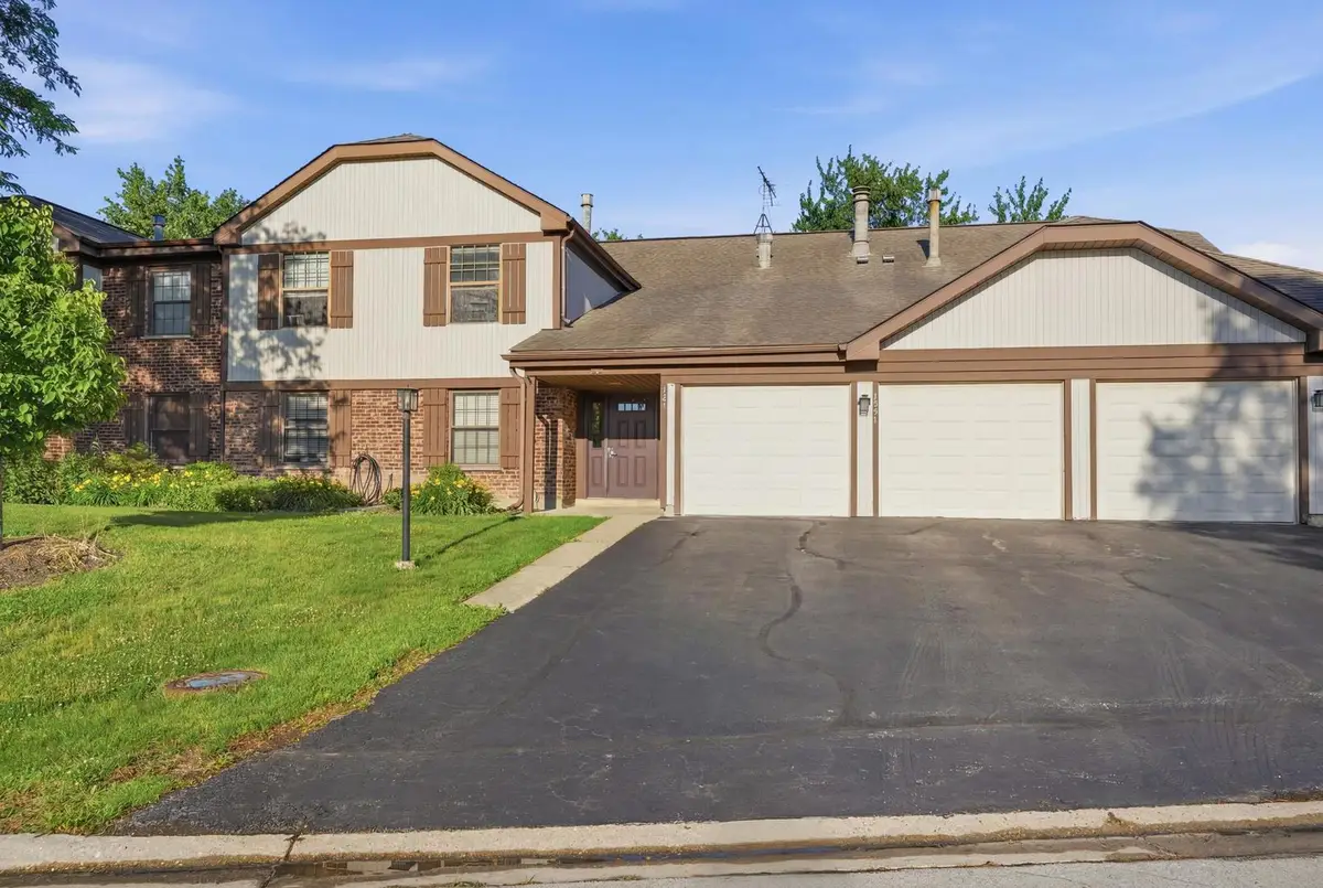 1251 Williamsburg Drive #D2, Schaumburg, IL 60193 - #1