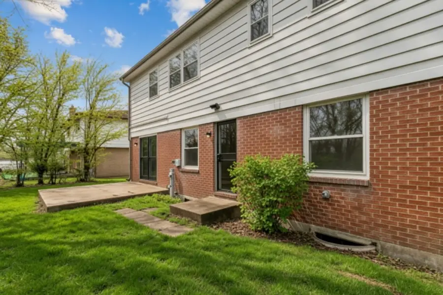 18135 Cherrywood Lane, Homewood, IL 60430 - #2