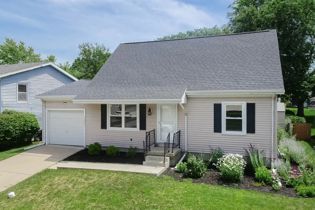 1407 Ridgeport Avenue, Bloomington, IL 61704 - #1