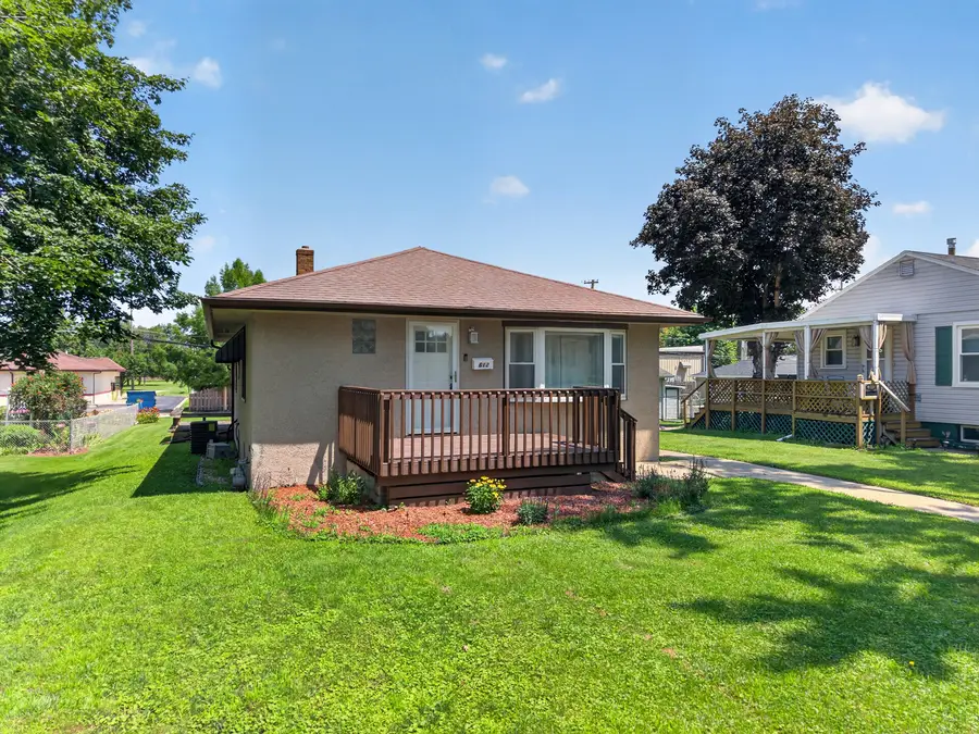 612 W Cleveland Street, Spring Valley, IL 61362 - #3