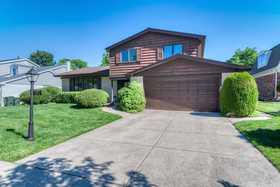 910 W White Oak Street, Arlington Heights, IL 60005 - #2