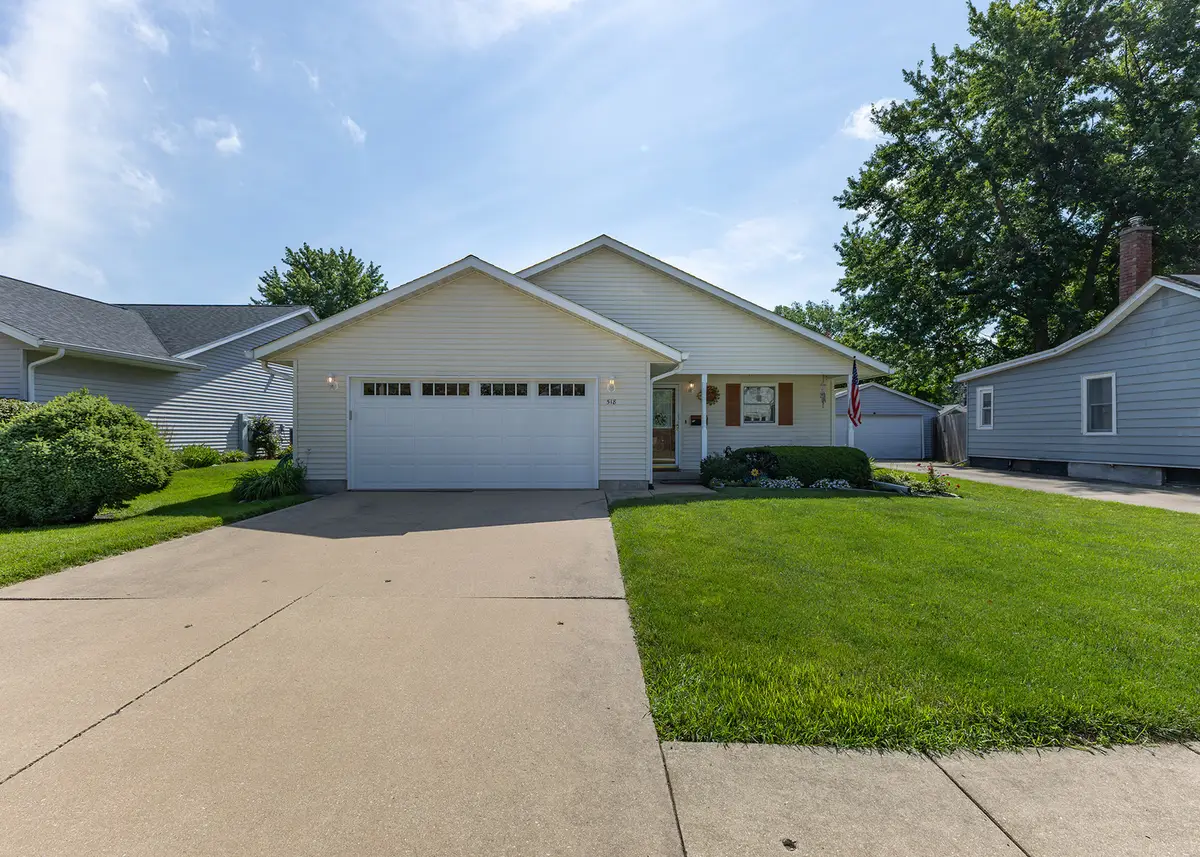518 N Russell Avenue, Geneseo, IL 61254 - #1