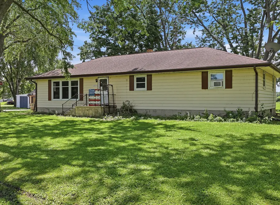30399 Prairie Street, Rock Falls, IL 61071 - #3