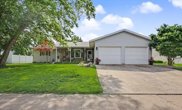 809 Cherokee Lane, Pontiac, IL 61764