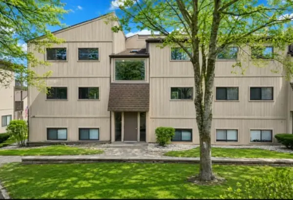 Address Withheld By Seller, Fox Lake, IL 60020