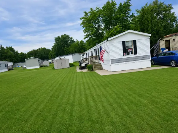 300 E Spencer Street #10, Dwight, IL 60420
