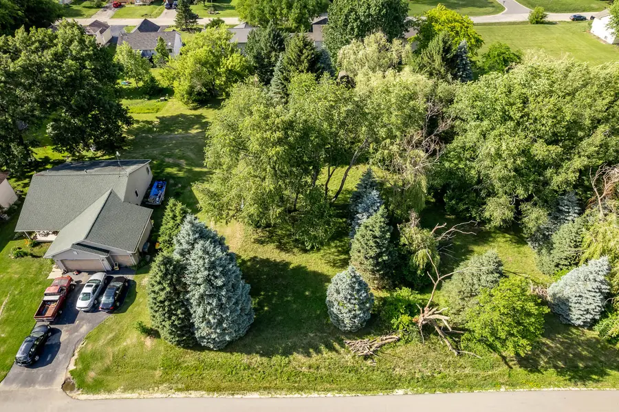 304 Briar Cliff Street Sw, Poplar Grove, IL 61065 - #2