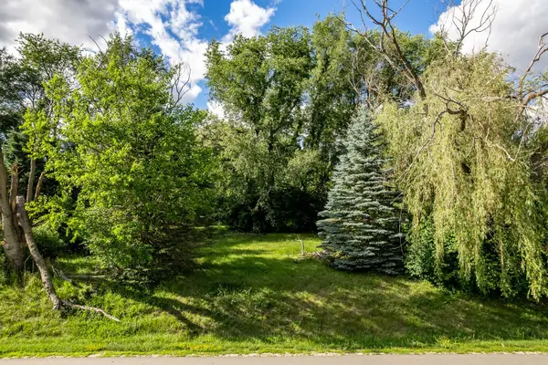 306 Briar Cliff Street Sw, Poplar Grove, IL 61065