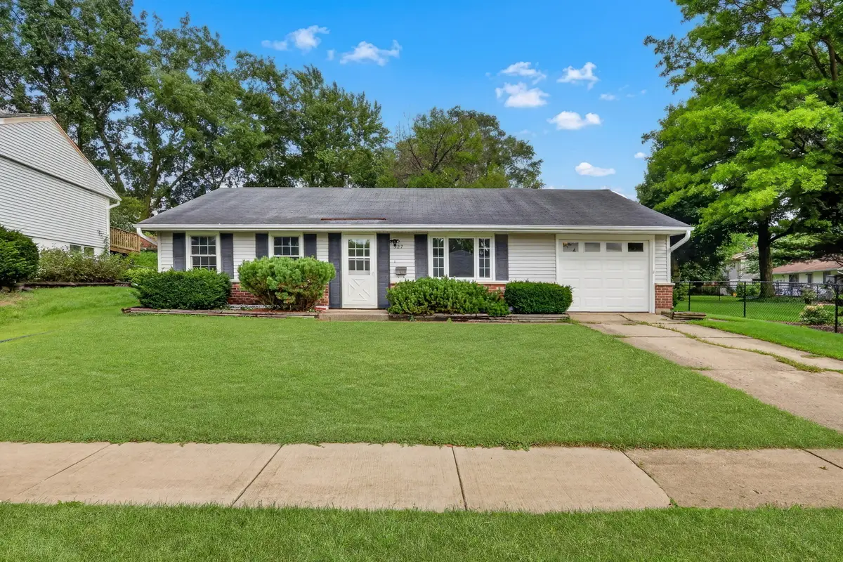 527 Sherwood Drive, Streamwood, IL 60107 - #1