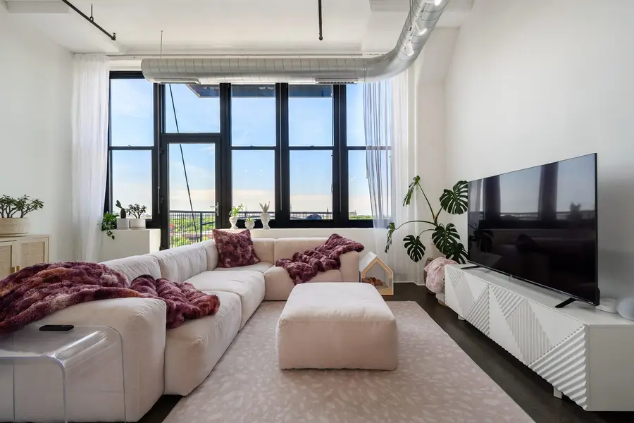 1224 W Van Buren Street #604, Chicago, IL 60607 - #2