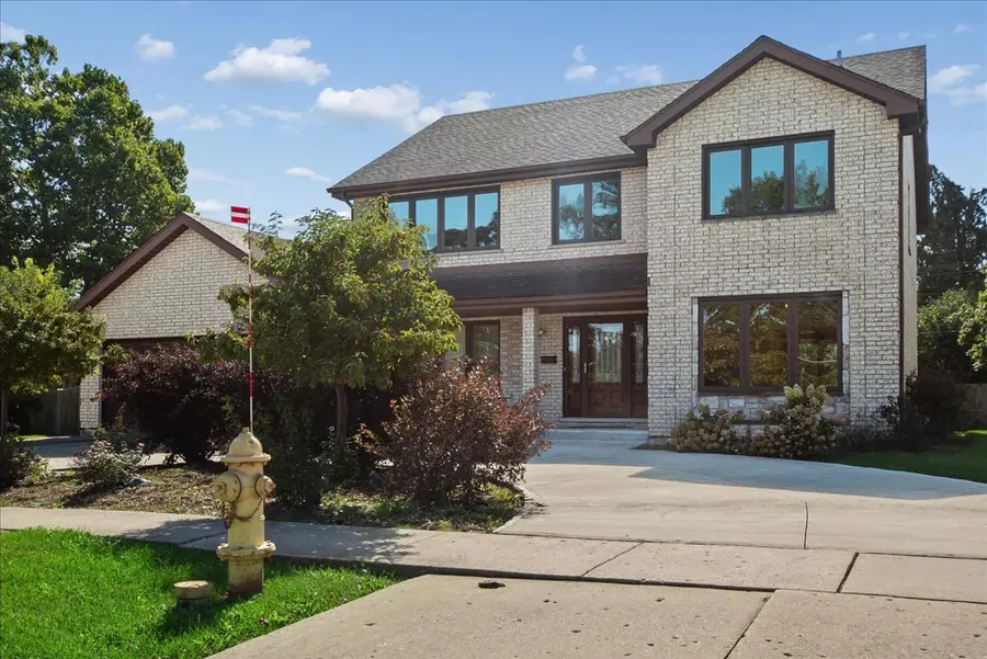345 W Dempster Street, Des Plaines, IL 60016 - #2