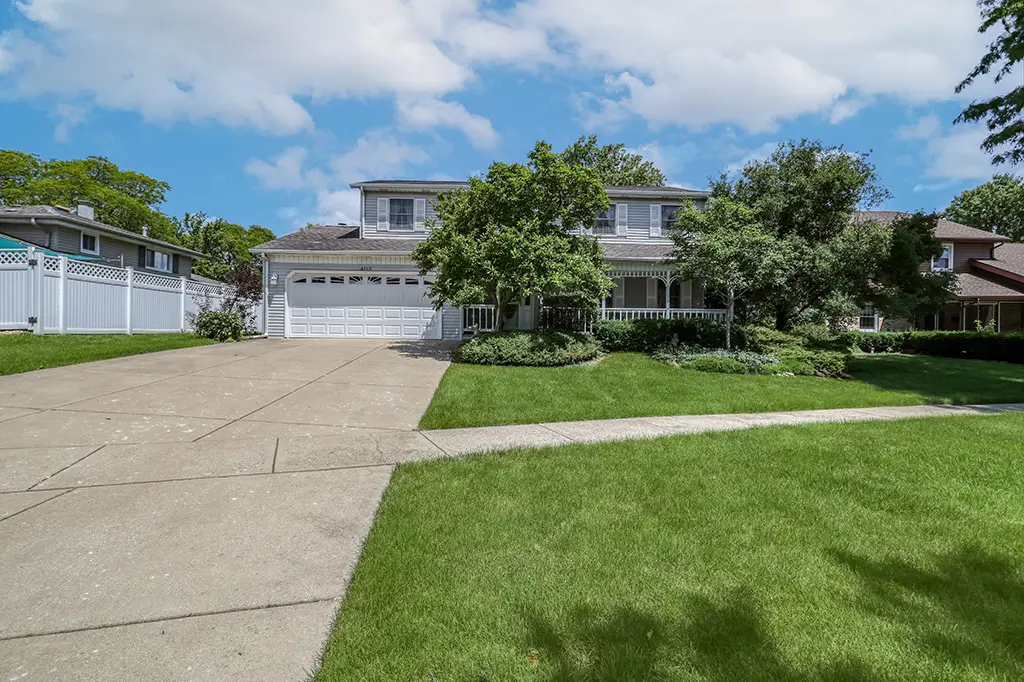 403 Sara Avenue, Lemont, IL 60439 - #1