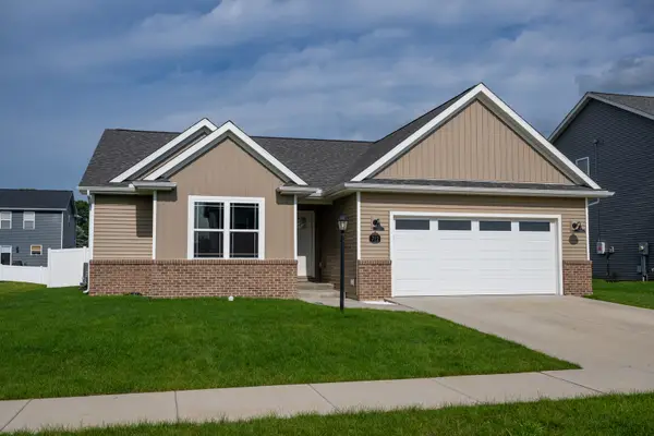 712 Cates Drive, Mahomet, IL 61853