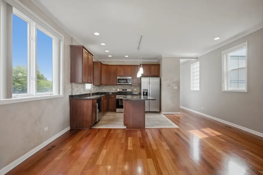 Address Withheld By Seller, Chicago, IL 60612 - #2