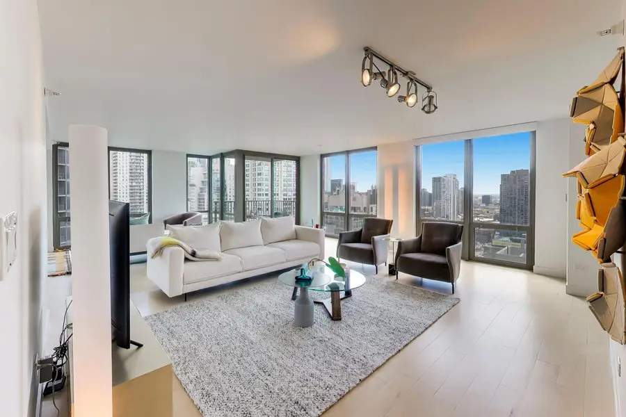 2 E Erie Street #3005, Chicago, IL 60611 - #2