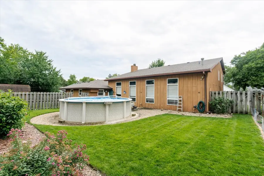 1222 S Mason Street, Bloomington, IL 61701 - #3