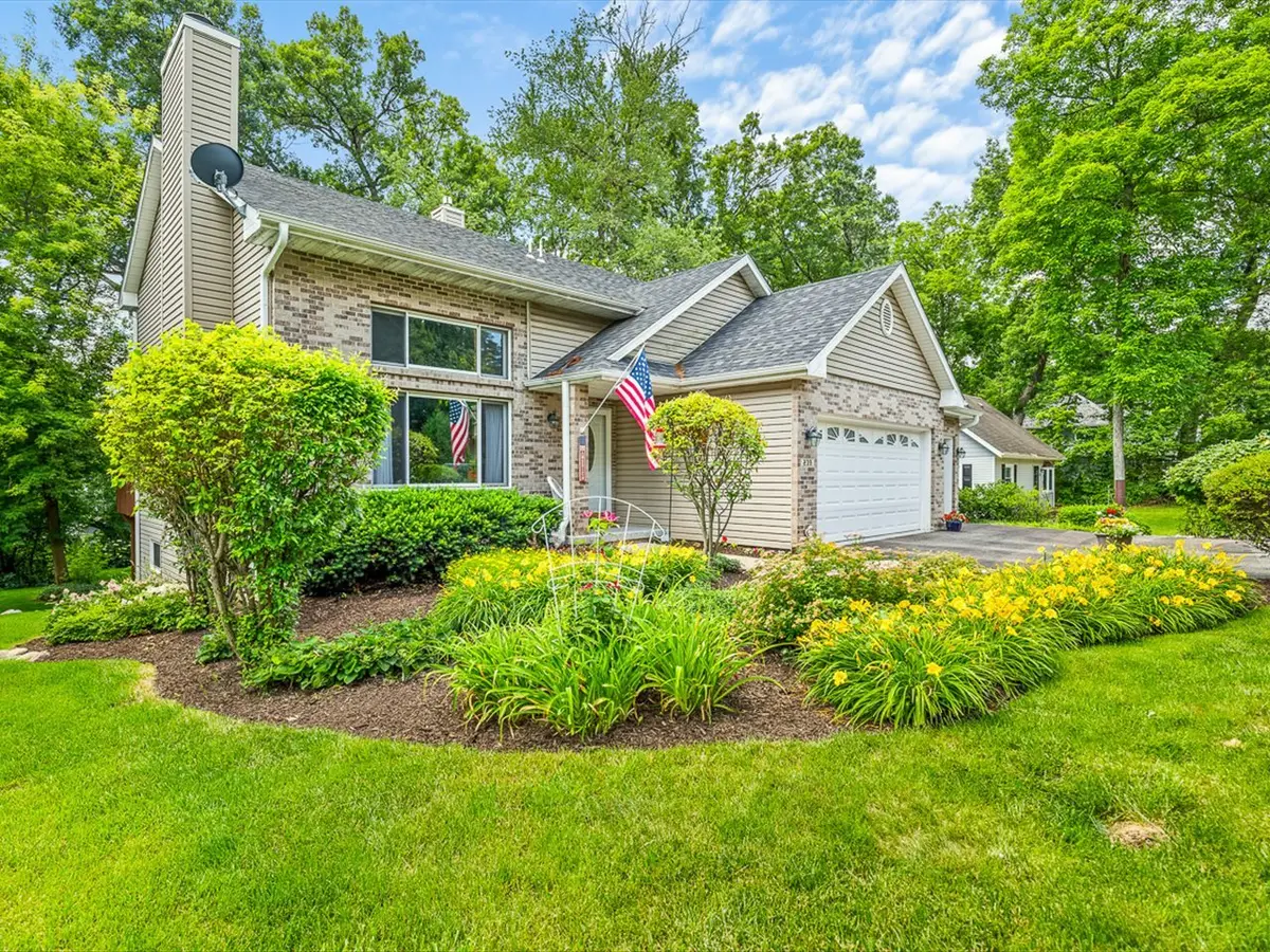 239 Rochester Road, Poplar Grove, IL 61065 - #1