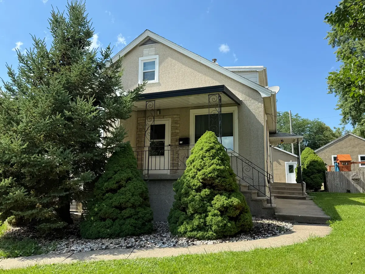 304 E Minnesota Street, Spring Valley, IL 61362 - #1