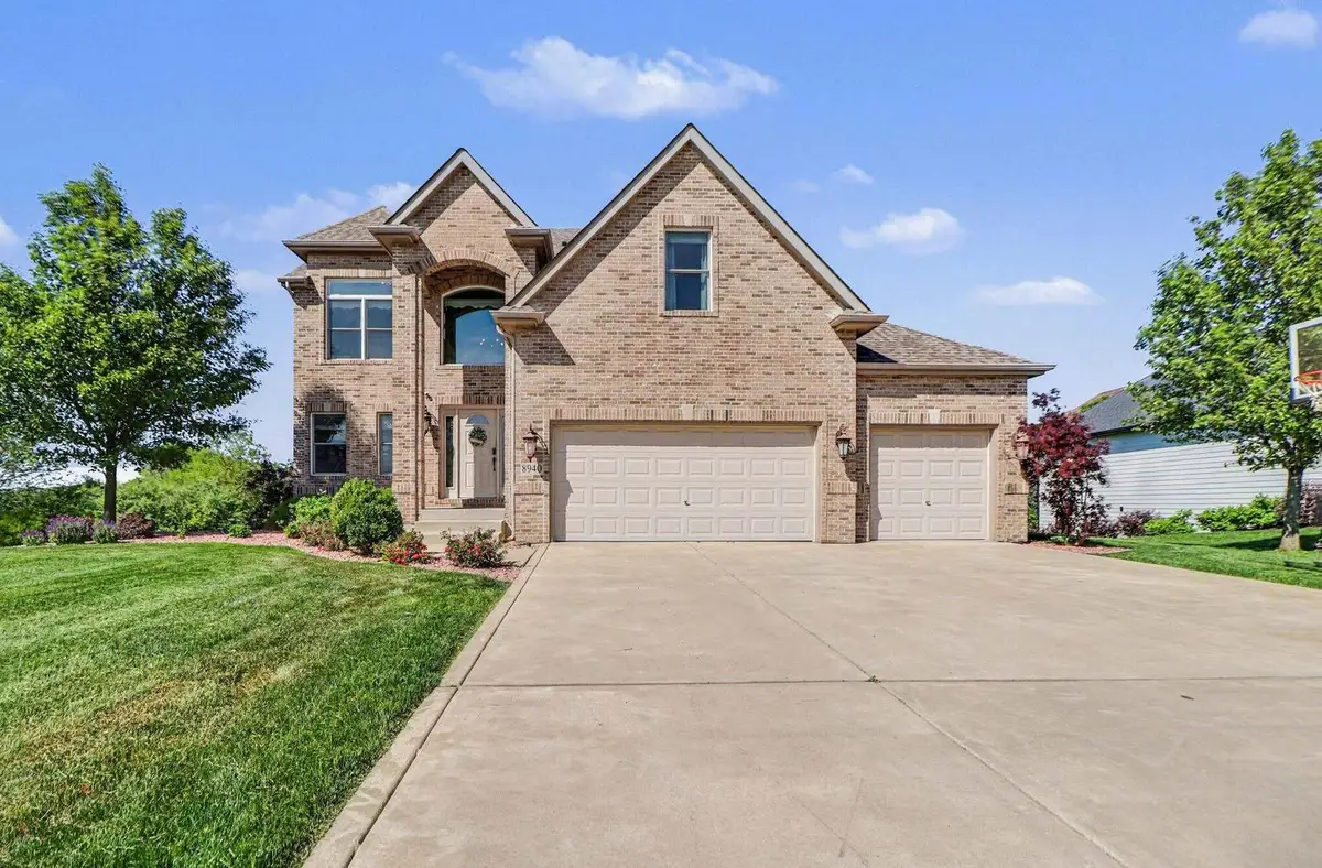 8490 Doubletree Drive N, Crown Point, IN 46307 - #1