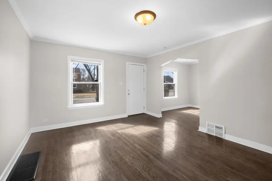 228 E 140th Place, Dolton, IL 60419 - #3