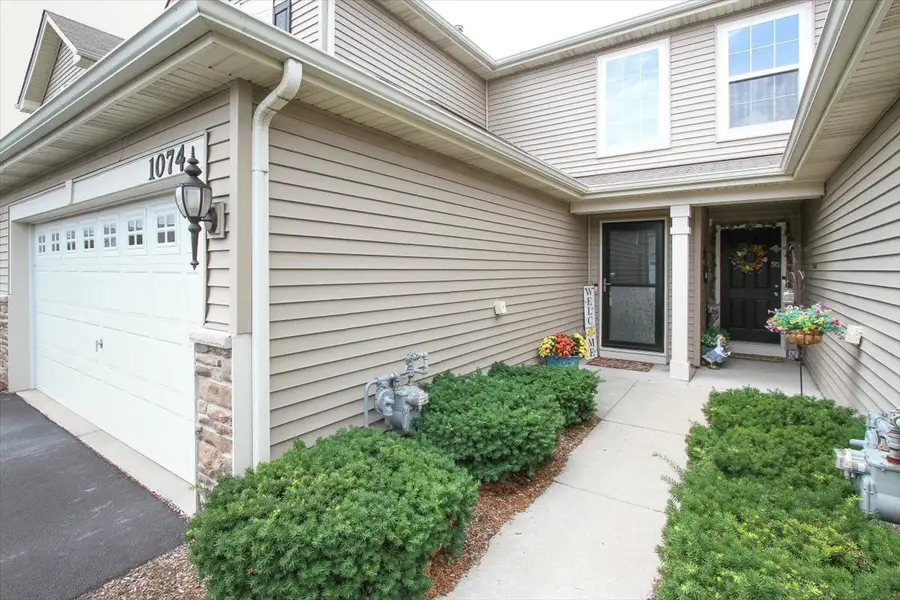 1074 Turin Drive, Hampshire, IL 60140 - #2