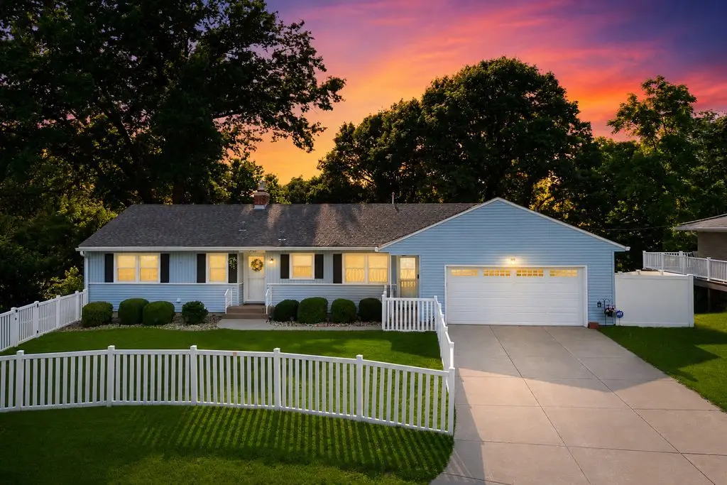 2705 32nd Avenue Court, Rock Island, IL 61201 - #1